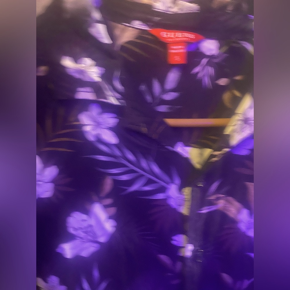 Guess small floral button up shirt